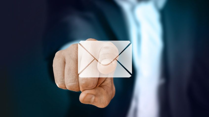 Cómo configurar el correo electrónico en Outlook